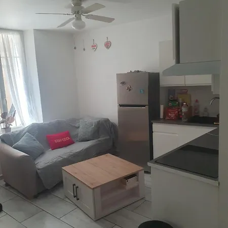 Bel Appartement A Deux Minutes Du Vieux Port La Ciotat Exterior foto