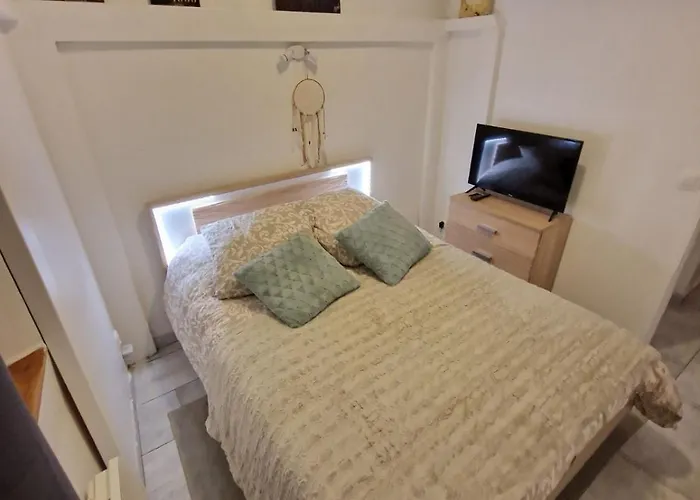 Bel Appartement A Deux Minutes Du Vieux Port